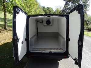 2021 Renault Trafic Refrigerated Van - Image 4