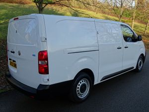 2022 Vauxhall Vivaro Panel Van - Image 4