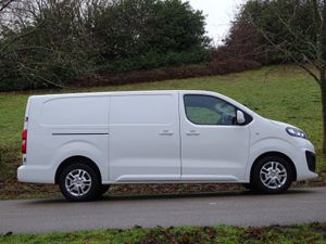 2020 Vauxhall Vivaro Panel Van - Image 2