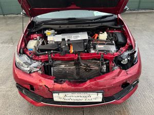 181 Toyota Auris Hybrid - Image 3