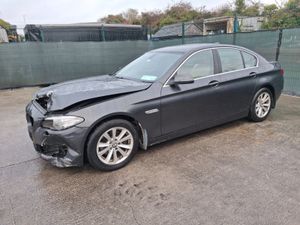 2015 BMW 520D Automatic - Image 2