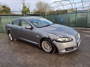 2014 Jaguar XF 2.2 Diesel Automatic - Image 2