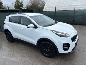 171 Kia Sportage Very Light Damage - Image 3
