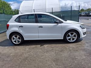 132 Volkswagen Polo Trendline - Image 4