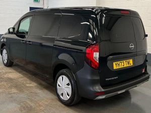 2023 Nissan Townstar Panel Van - Image 3