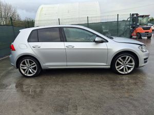 2015 Volkswagen Golf TDI - Image 4