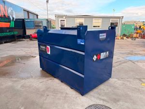 2000 litre WESTERN FUEL BOWSER ....1220 - Image 4