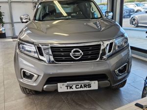 19 NISSAN NAVARA TEKNA - Image 4
