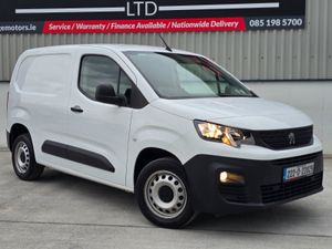 22 PEUGEOT PARTNER 1.5 DIESEL LOW KMS 30k KMS - Image 2