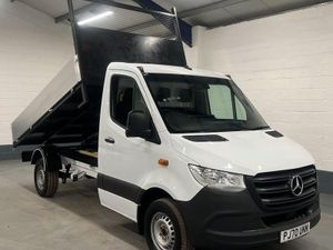 2020 Mercedes-Benz Sprinter Tipper Van - Image 3