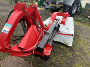 Lely 280 ( 9 ft.) mower - Image 3