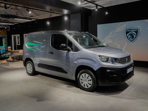 2024 Peugeot Partner 1.5 BlueHDi Manual - Image 2