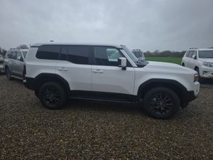 Toyota Land Cruiser GX LWB Commercial - Image 3