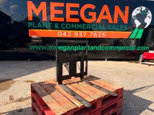 MICRO / MINI DIGGER FORK ATTACHMENT.....201W - Image 2