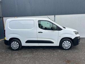 2020 Peugeot Partner ‘Inc Vat - Professional - Image 3