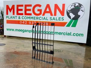 KOLBELO SK130  CAB SAFETY SCREEN.....6236. - Image 2