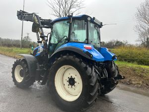 2013 New Holland T5.95 with Loader - Image 3