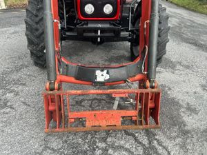 2008 Massey Ferguson 5455 with Loader - Image 2
