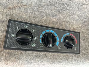 2008 Massey Ferguson 5455 with Loader - Image 4