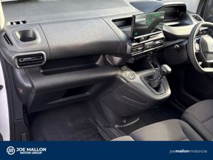 Peugeot Partner PARTNER PRO PLUS 1.5 HDI 100 1 - Image 4