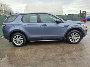 172 Land-rover Discovery Sport  4x4   Auto - Image 4