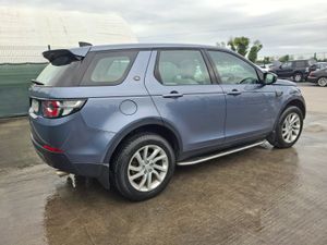 172 Land-rover Discovery Sport  4x4   Auto - Image 3