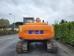 Hitachi EX135 - Image 4