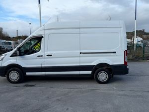 STUNNING 2.2 REAR WHEEL DRIVE FORD TRANSIT - Image 4
