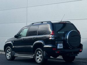 Toyota Land Cruiser Auto D4D - Image 2