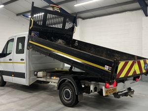 2023 Mercedes-Benz Sprinter Tipper Van - Image 3