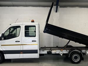 2023 Mercedes-Benz Sprinter Tipper Van - Image 4