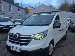 🔥23 RENAULT TRAFFIC HIGH SPEC🔥 - Image 3