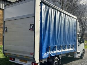 2022 Renault Master Curtainsider Van - Image 3