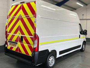 2020 Citroen Relay High Roof Panel Van - Image 2