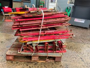 LOADING BAY SCAFFOLDING GATES.......1013 - Image 4