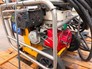 ATLAS COPCO power pack breaker hammer spares - Image 4