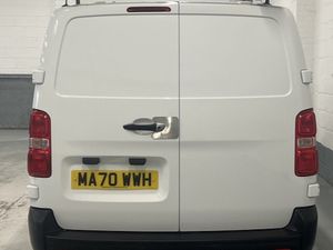 2020 Peugeot Expert Panel Van - Image 4