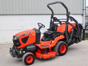 2022 Kubota G261 HD Ride-On Lawnmower - Image 2