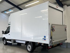 2023 Ford Transit Luton Box Van - Image 4