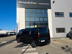 Renault Trafic  LL30 Blue DCI 170 Sport AUTO - Image 2