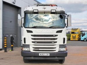 2013 SCANIA G400 8X2 BEAVERTAIL & PK40002-EH CRANE - Image 2