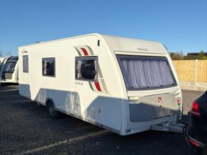2015 Lunar 6 Berth Fixed Bunkbeds Caravan - Image 4