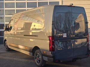 Renault Master Exclusive L3H2 170BHP Auto - Image 3