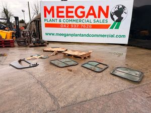 NEW Bobcat door + windows - Image 2