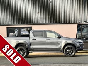Toyota Hilux 2026 GREY INVINCIBLE X - Image 2