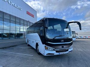 241 Higer Super 9 41 + G - Image 3