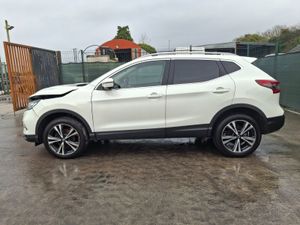2018 Nissan Qashqai  1.2 Petrol - Image 2