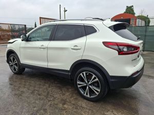 2018 Nissan Qashqai Light Damage - Image 4