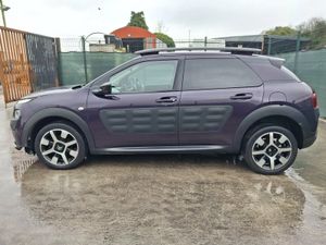 2015 Citroen C4 Cactus  1.6 Diesel  Automatic - Image 2