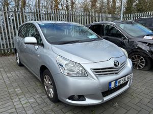 12 Verso D4D 2.0 7 Seats Drives 130k miles - Image 2